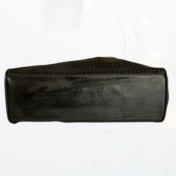 Tommy Hilfiger, Large, Black, T H Motif, Cloth Tote, Chain Handle - Picture 4 of 16